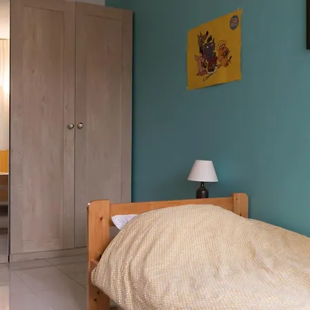 Superb Near The Villette Park
